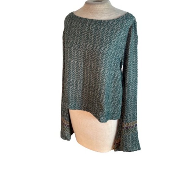 Free People Tops - Free People Flare Bell Sleeve Bohemian Cropped Top Shirt Blouse Green Gray Large